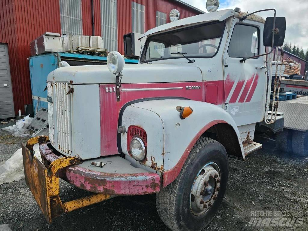 Scania 111 6x2 Tovornjaki-šasije