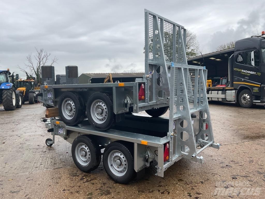 Ifor Williams GX 84 Nizki nakladalci