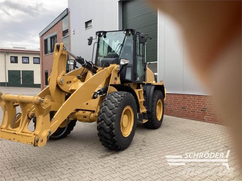 CAT 914 HL Kolesni nakladalci