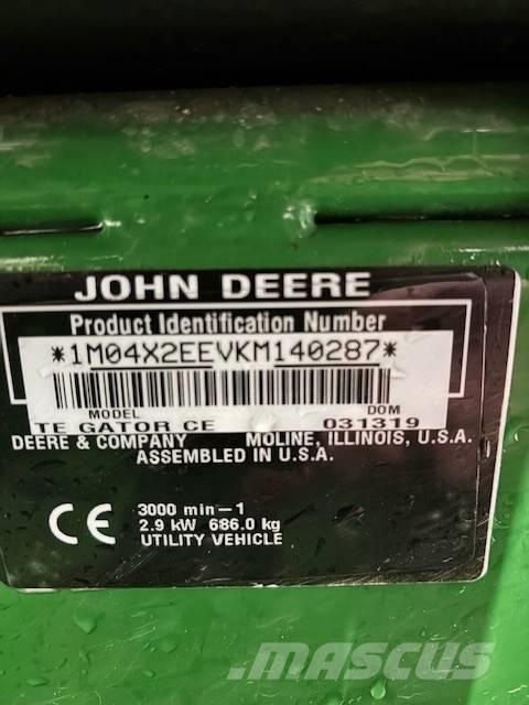 John Deere Gator TE Pomožni stroji