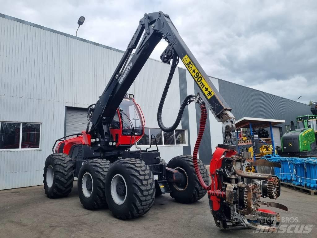 Komatsu 951 Harvesterji