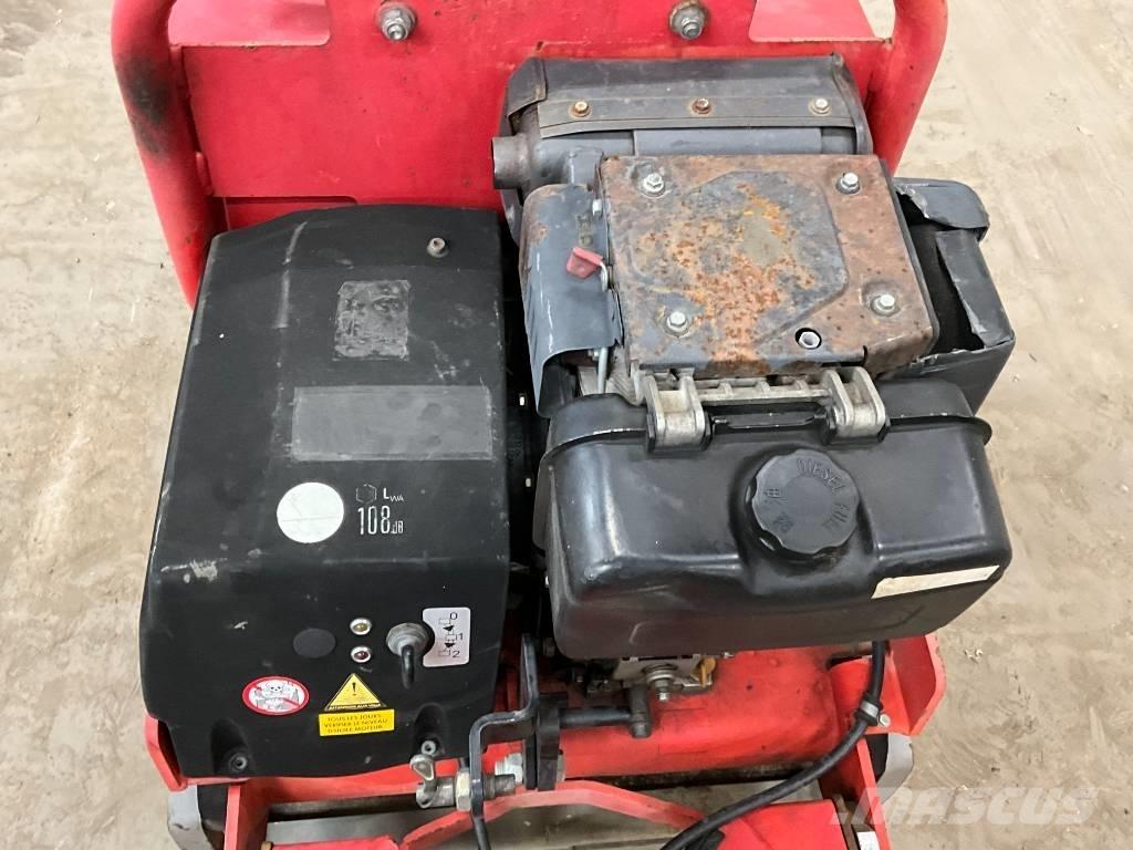 Ammann ARW 65 Dvojni valjarji