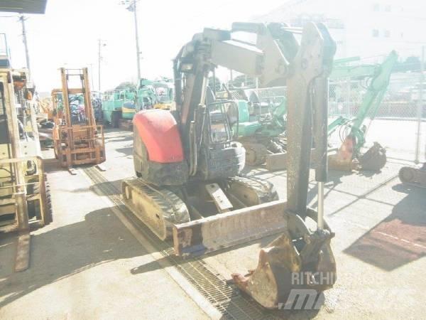 Komatsu PC30UU-3 Mini bagri <7t