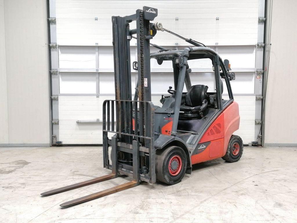 Linde H30D-02 Dizelski viličarji