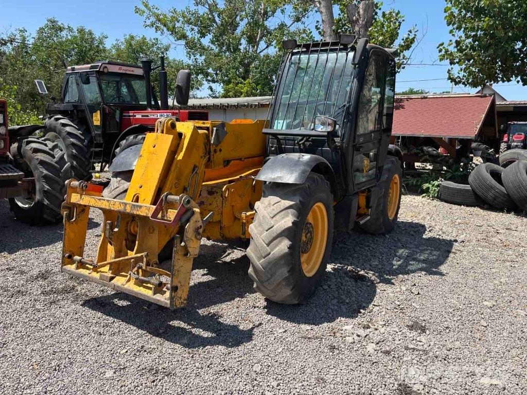 JCB 530-70 Teleskopski viličarji
