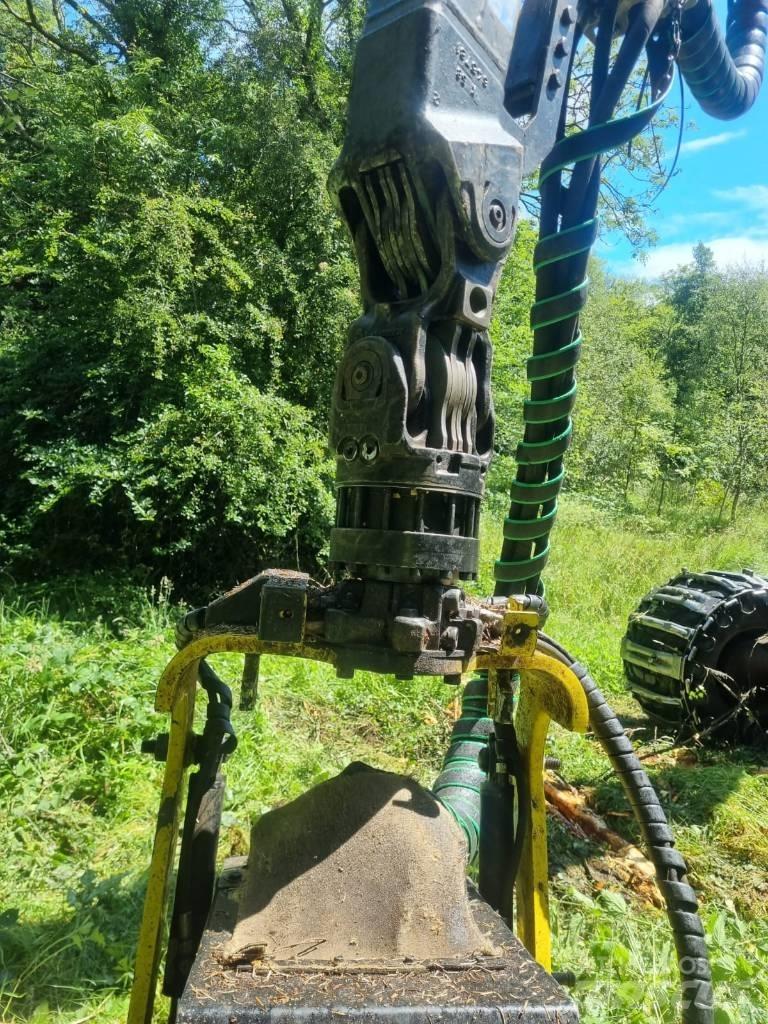 John Deere 1170 G Harvesterji