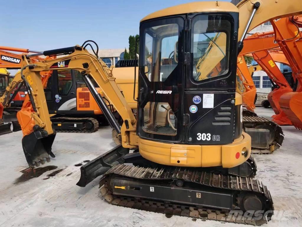 CAT 303 CR Mini bagri <7t