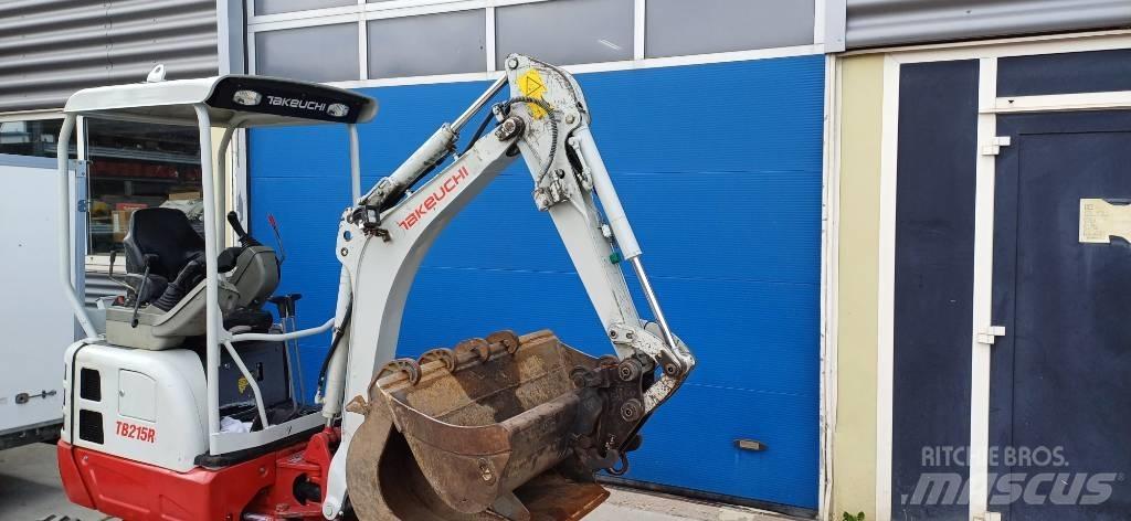 Takeuchi TB 215 R Mini bagri <7t