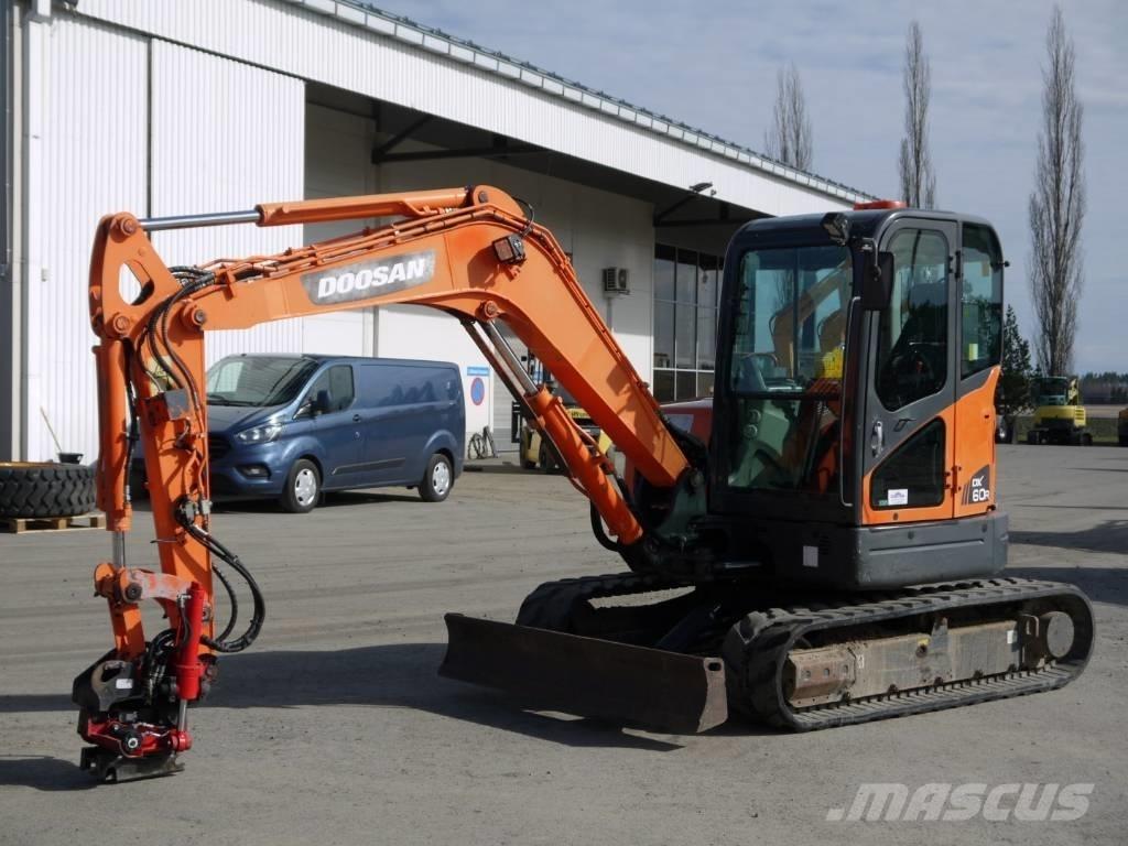 Doosan DX 60 R Mini bagri <7t