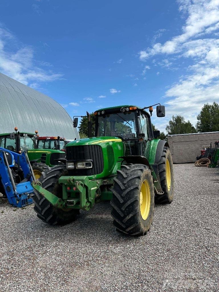 John Deere 6820 AP Traktorji