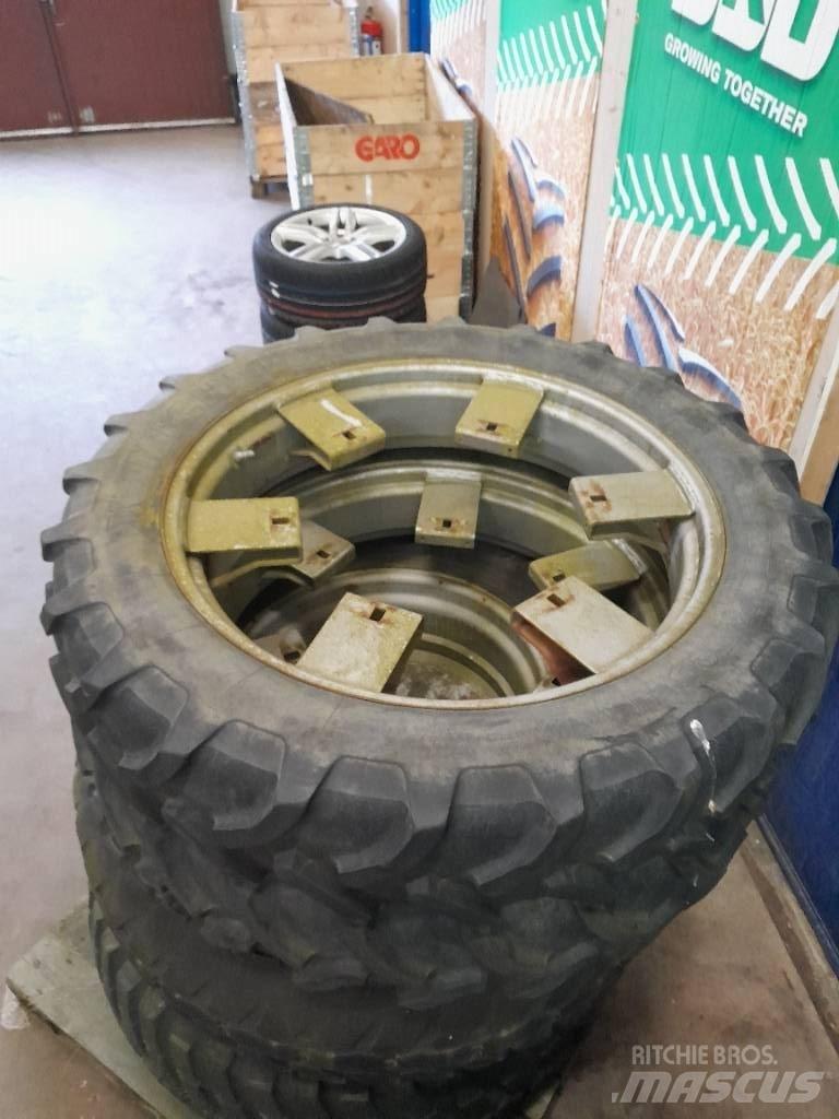 Michelin 9,5-32 Gume, kolesa in platišča
