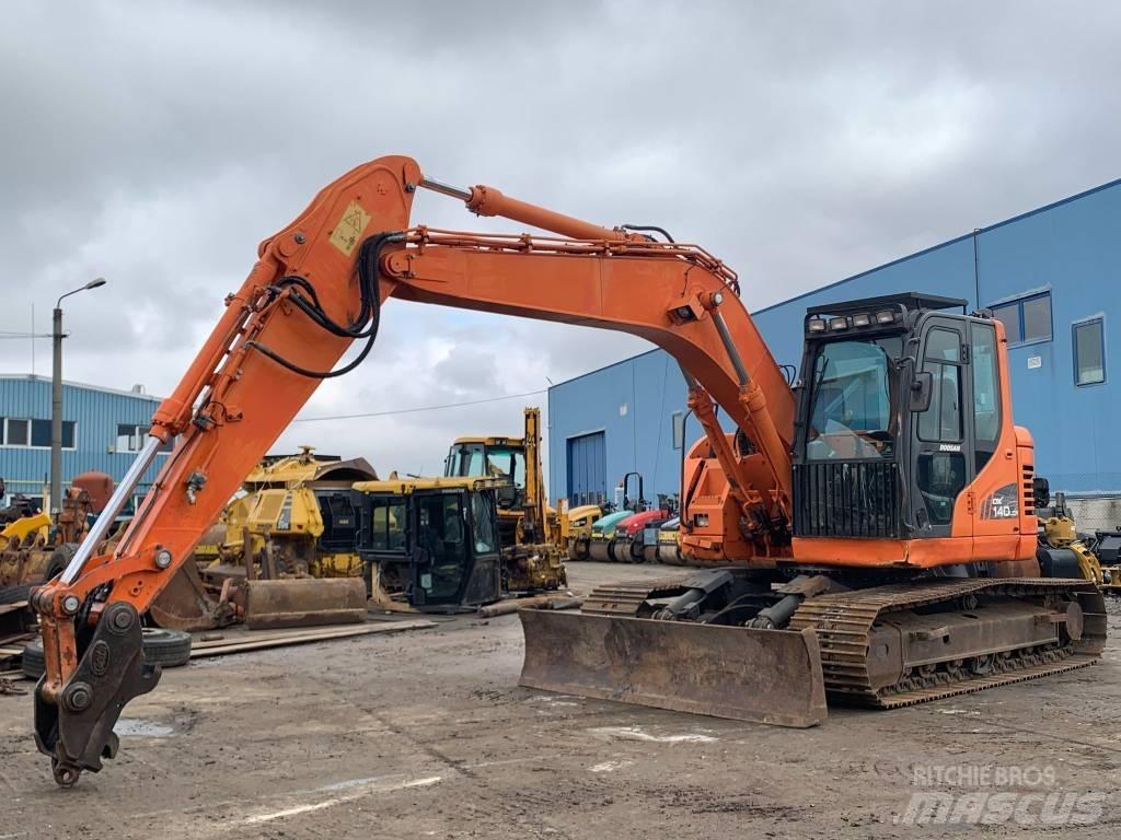 Doosan DX 140 LCR Bagri goseničarji