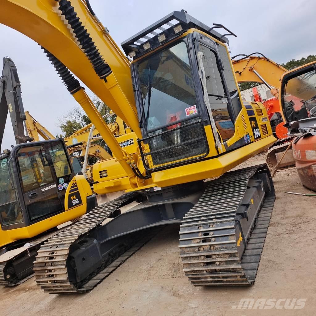 Komatsu PC 220-8 Bagri goseničarji