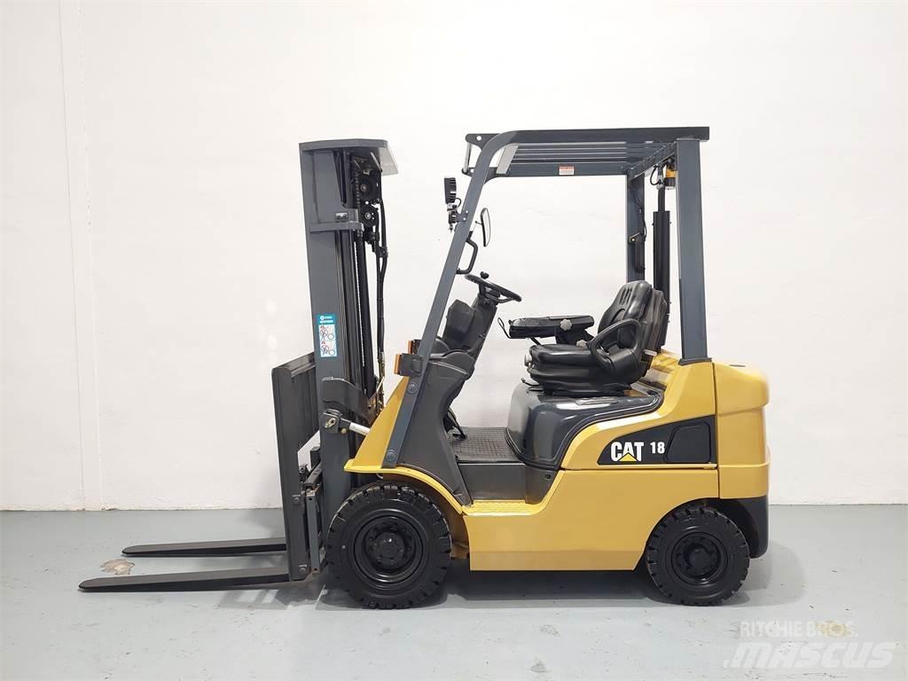 CAT DP18NTD Dizelski viličarji