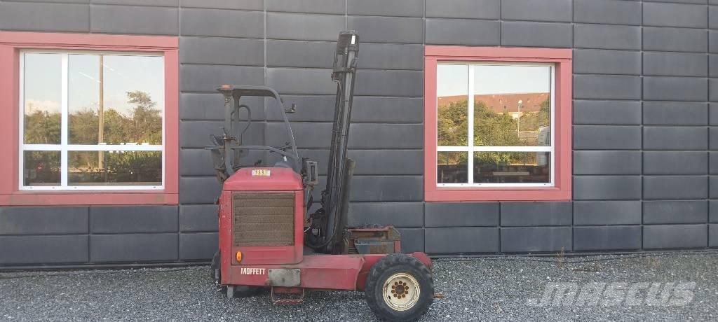 Moffett M5 25.3 NX Dizelski viličarji