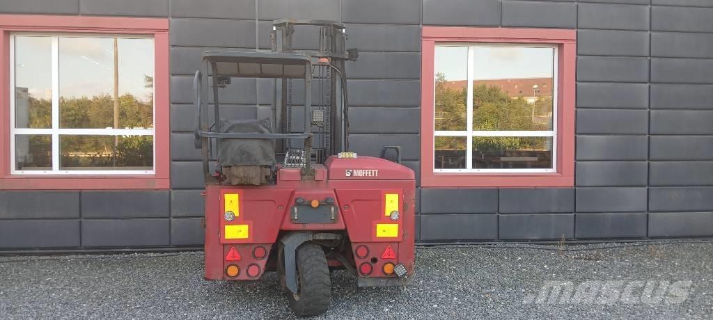 Moffett M5 25.3 NX Dizelski viličarji