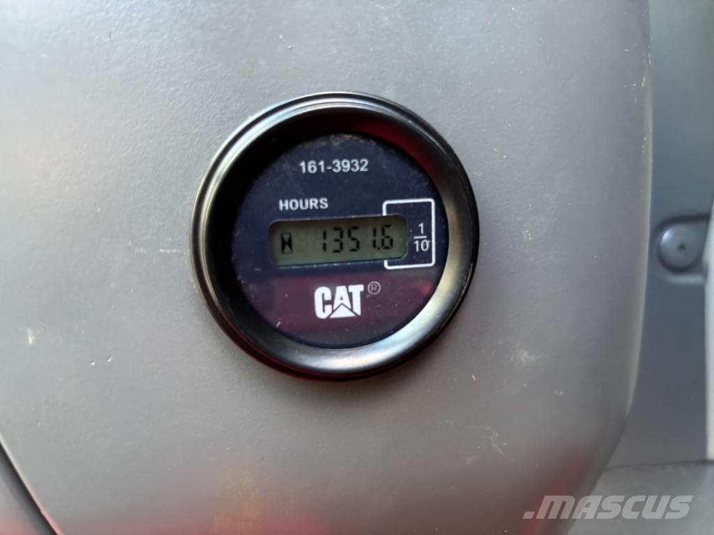 CAT 329 D Bagri goseničarji