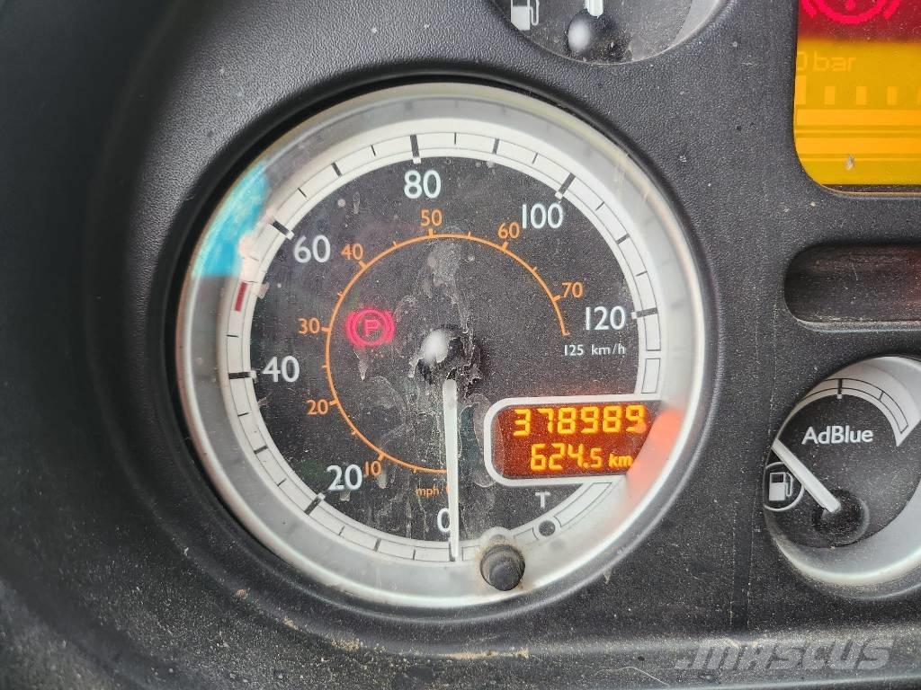 Johnson VT651 Drugi tovornjaki