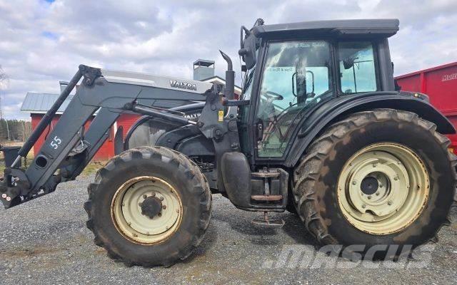 Valtra N141 HiTech Traktorji