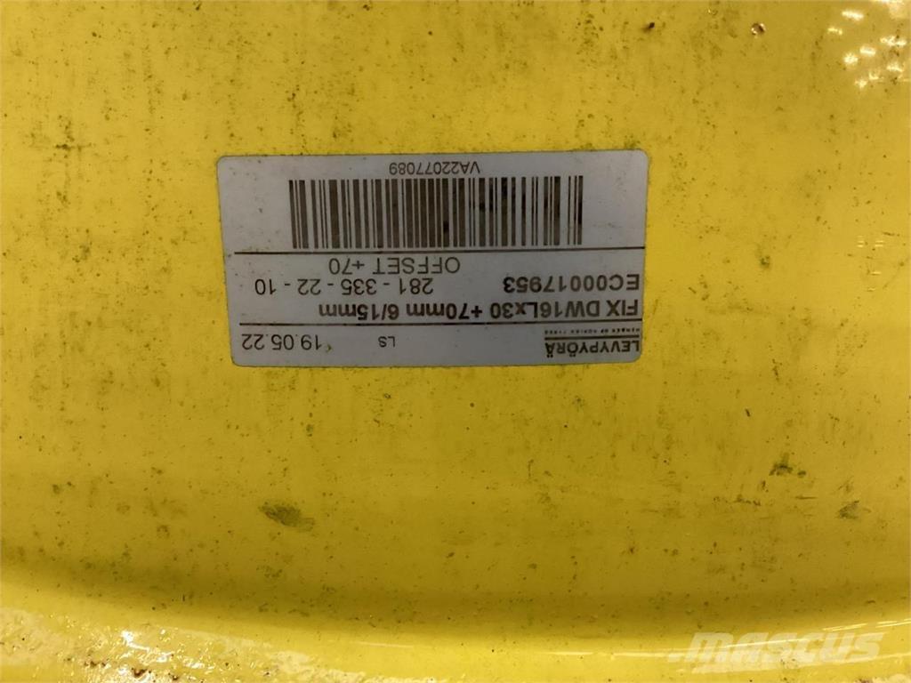 John Deere 16x30 Gume, kolesa in platišča