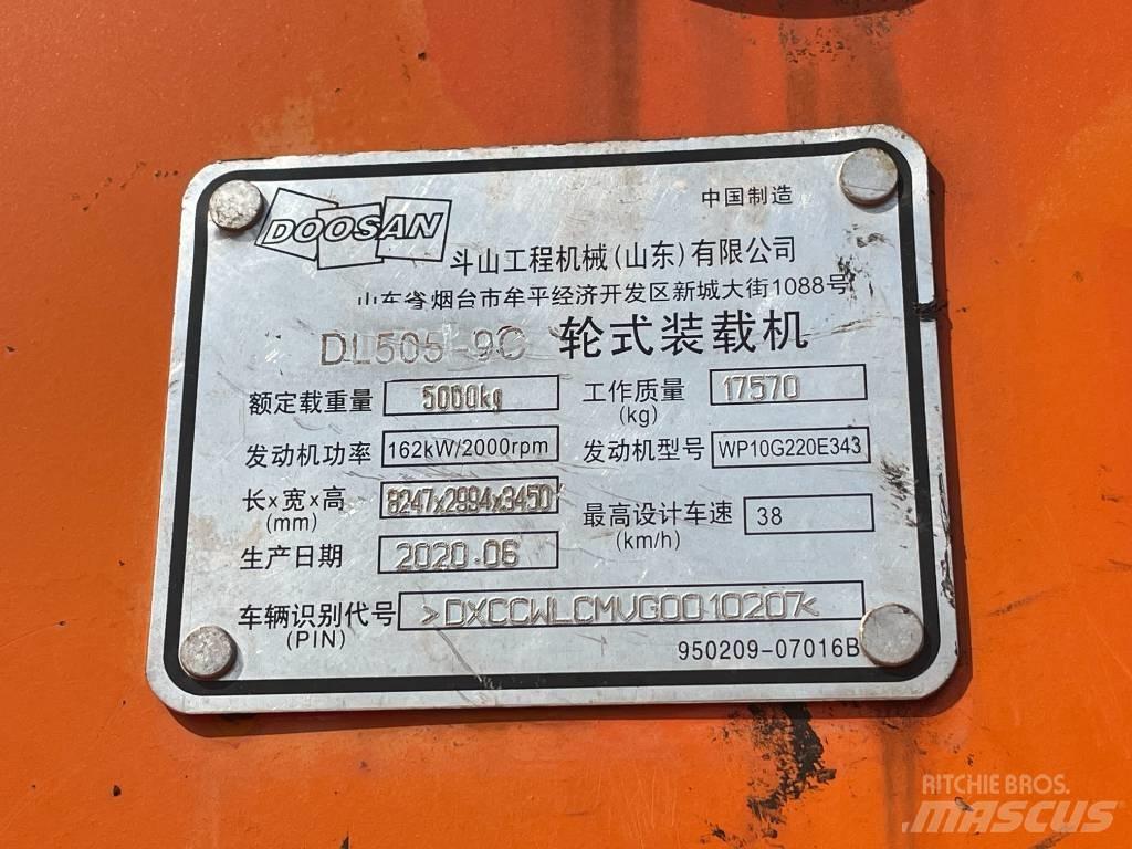 Doosan DL 505 Kolesni nakladalci