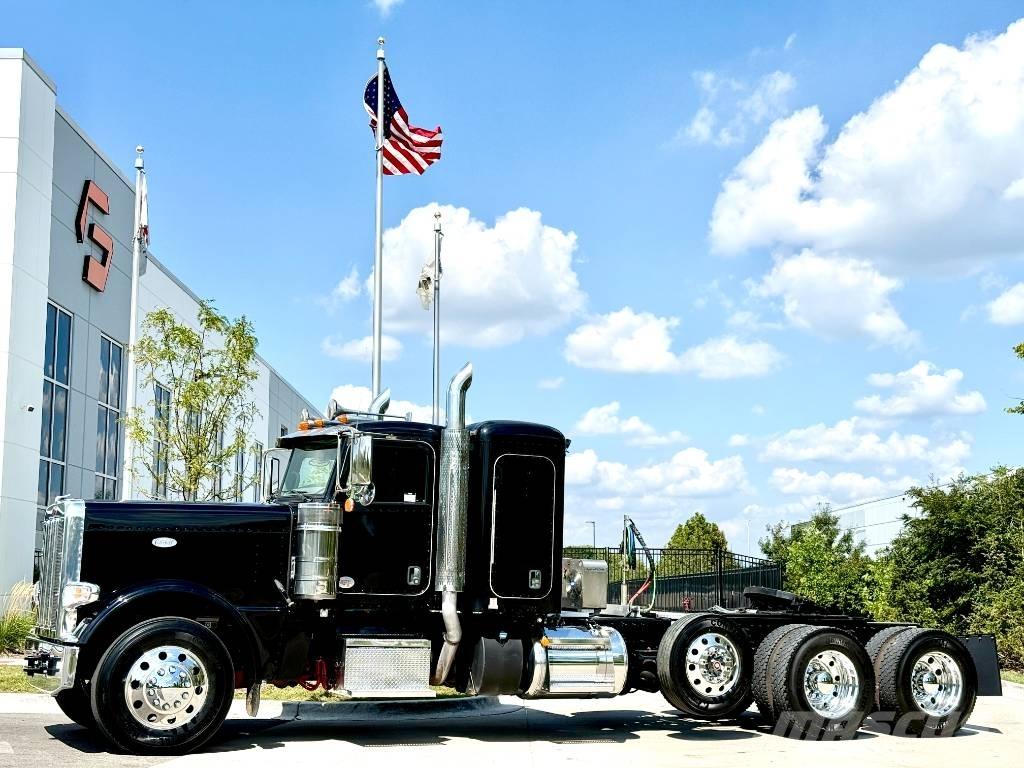 Peterbilt 389 Vlačilci