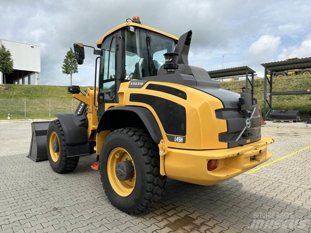 Volvo L45HS Kolesni nakladalci
