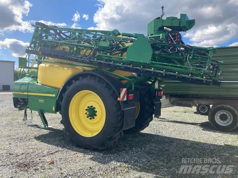 John Deere R975i Vlečne škropilnice