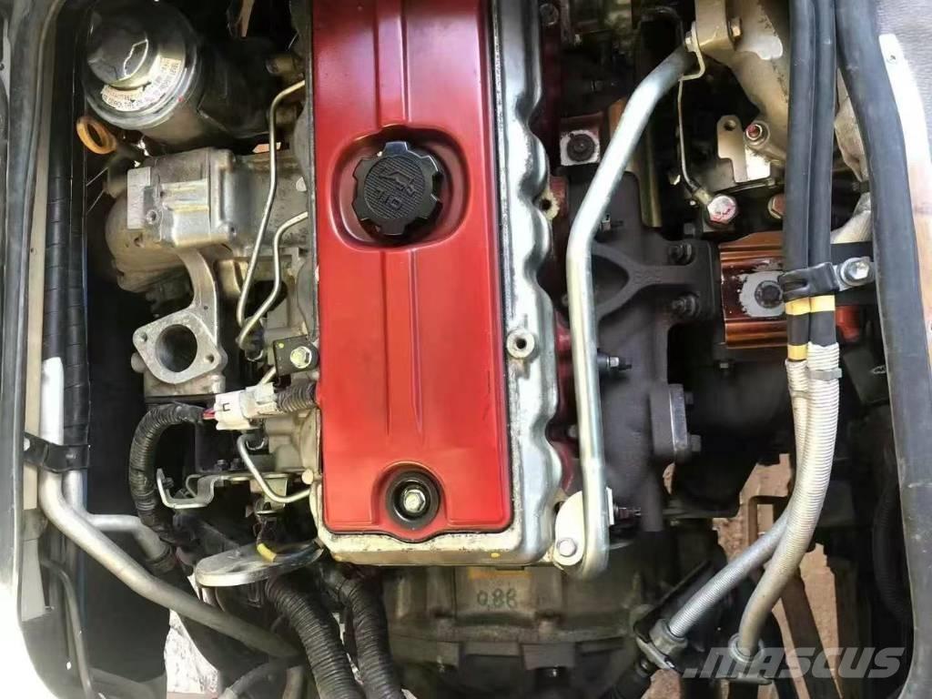 Toyota Coaster Bus Mini avtobusi