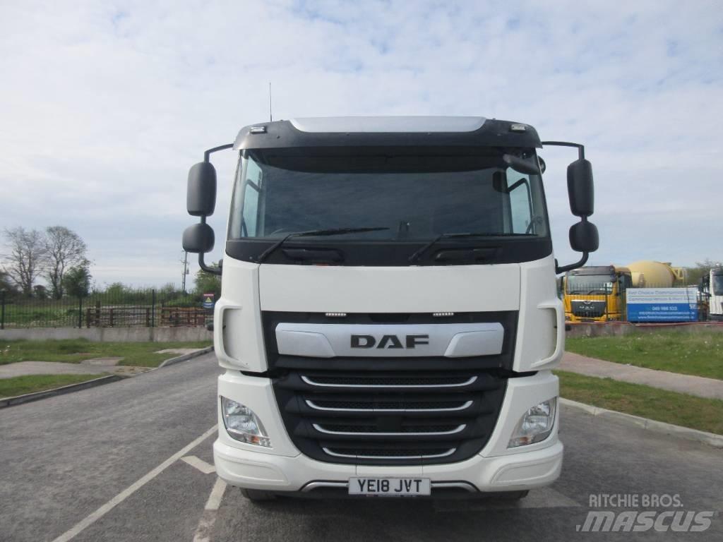 DAF CF450 Tovornjaki za prevoz avtomobilov z vitlom