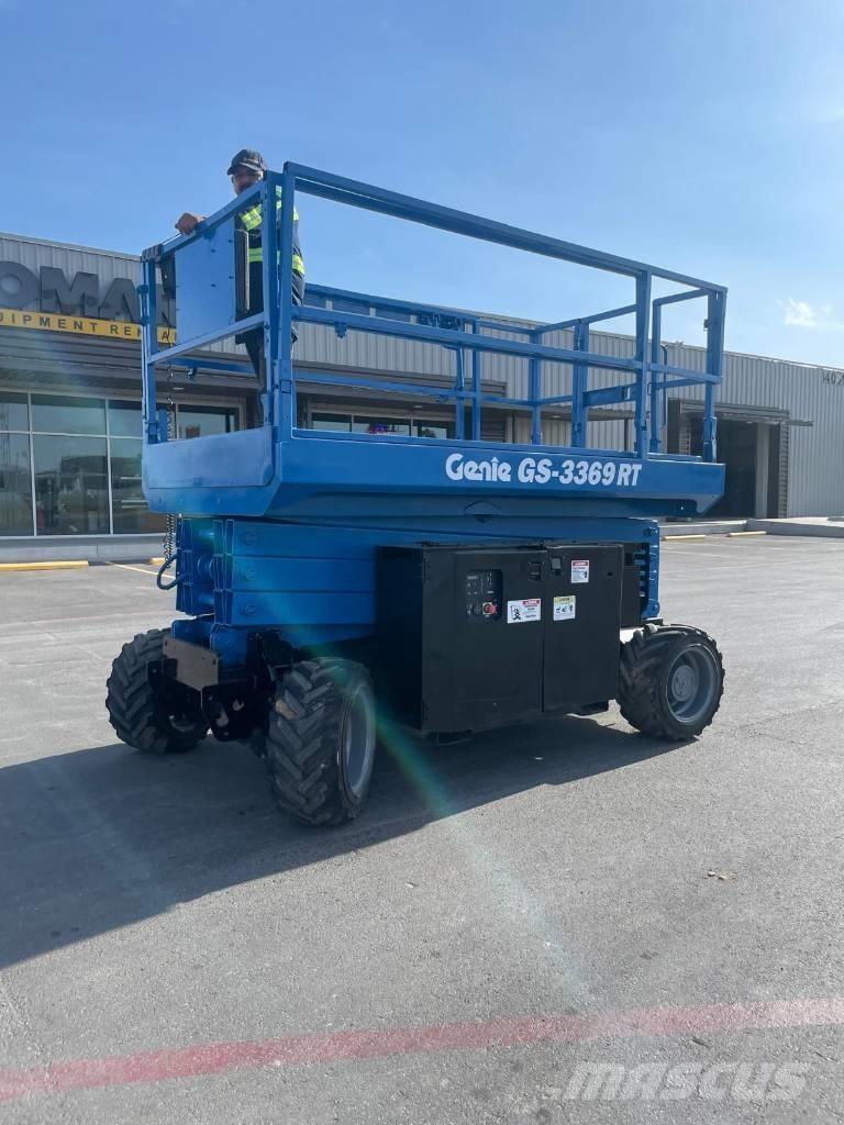 Genie GS 3369 RT Škarjaste dvižne ploščadi