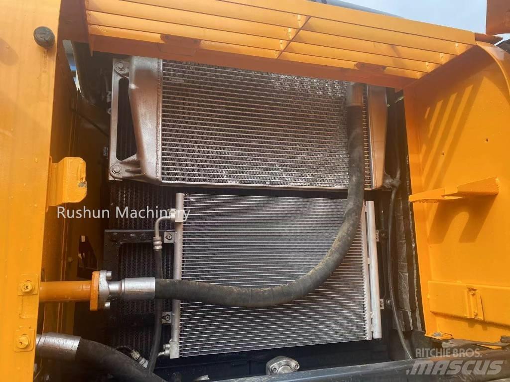 Hyundai R300LC-9 Bagri goseničarji