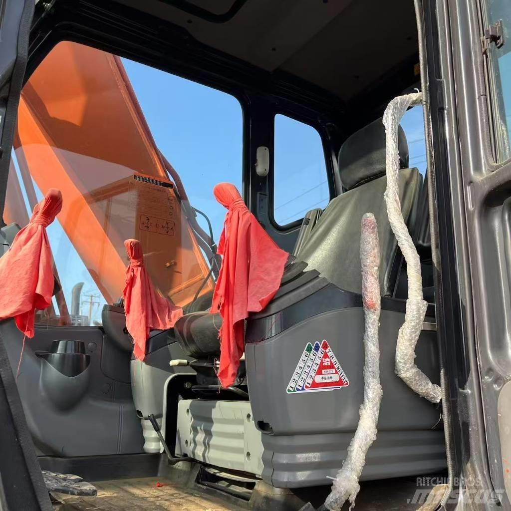 Hitachi ZX 160 Midi bagri 7t – 12t