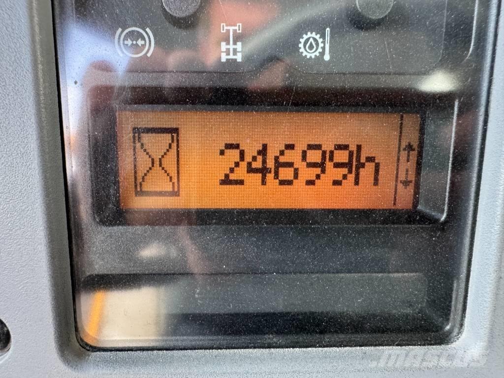 Volvo A 40 D Zglobni demperji