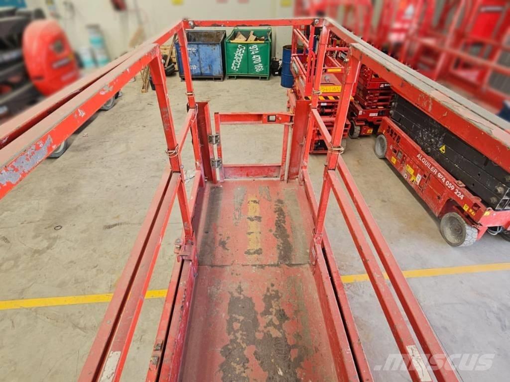 Manitou 100 SEC Škarjaste dvižne ploščadi