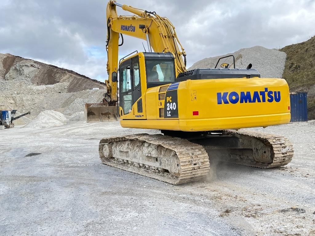 Komatsu PC 240 Bagri goseničarji