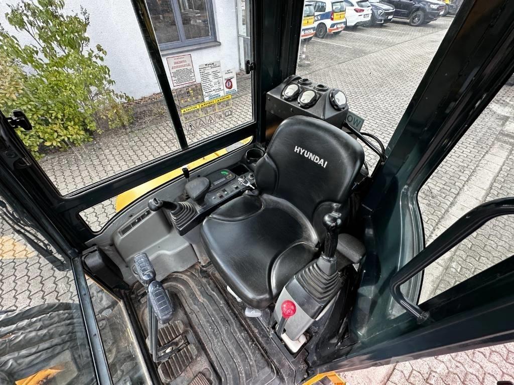 Hyundai R35Z 9 Mini bagri <7t