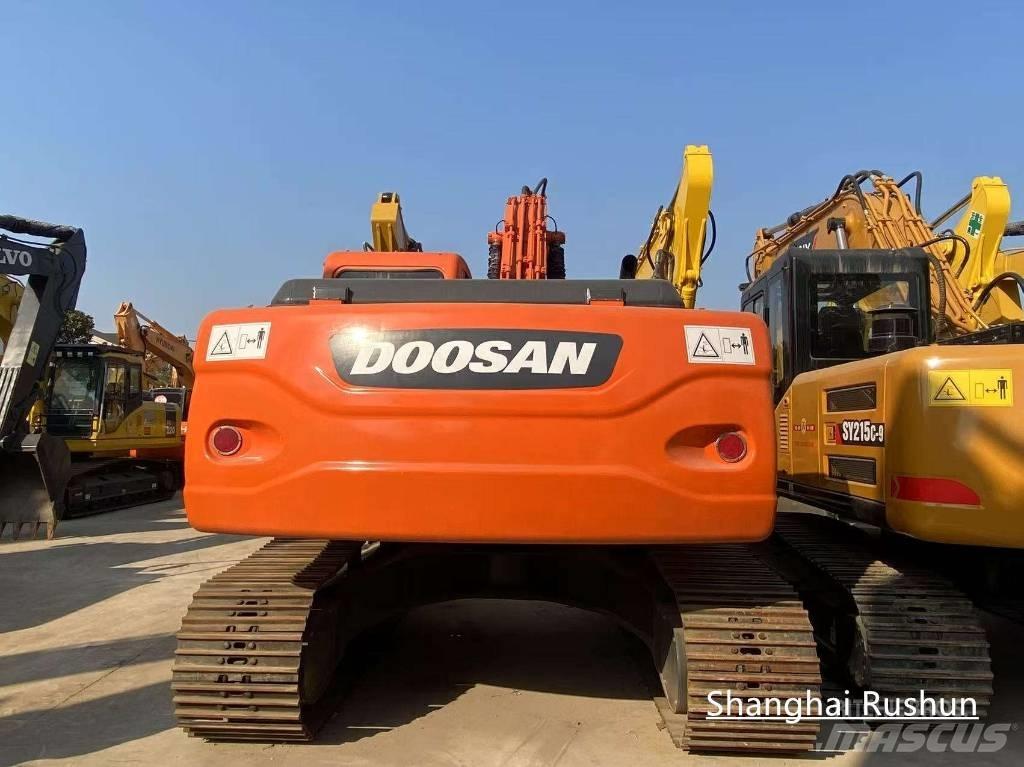Doosan 225LC-9 Bagri goseničarji