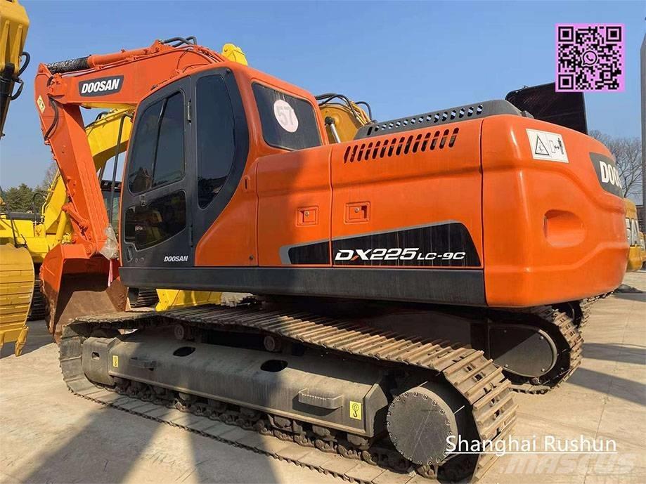 Doosan 225LC-9 Bagri goseničarji