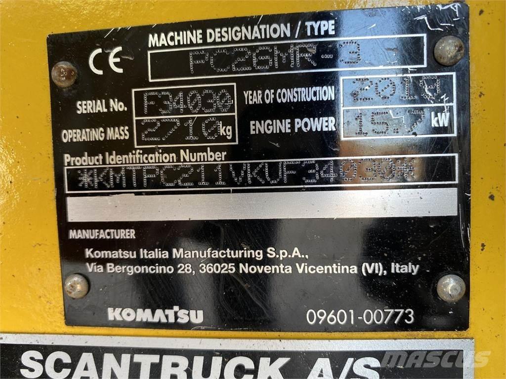 Komatsu PC26MR-3 Bagri na kolesih