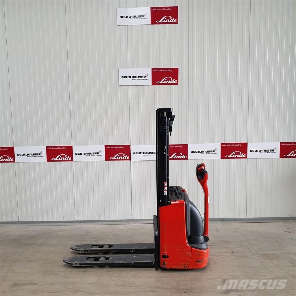 Linde L10 Ročni električni viličar