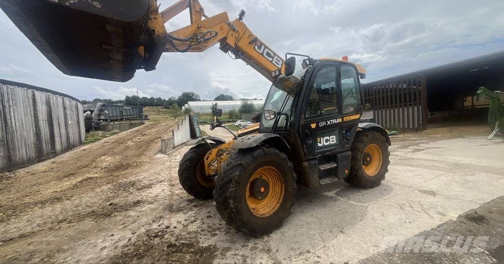 JCB 542-70 Xtra Kmetijski teleskopski nakladalci