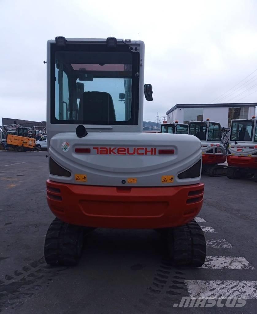 Takeuchi TB 240 Mini bagri <7t