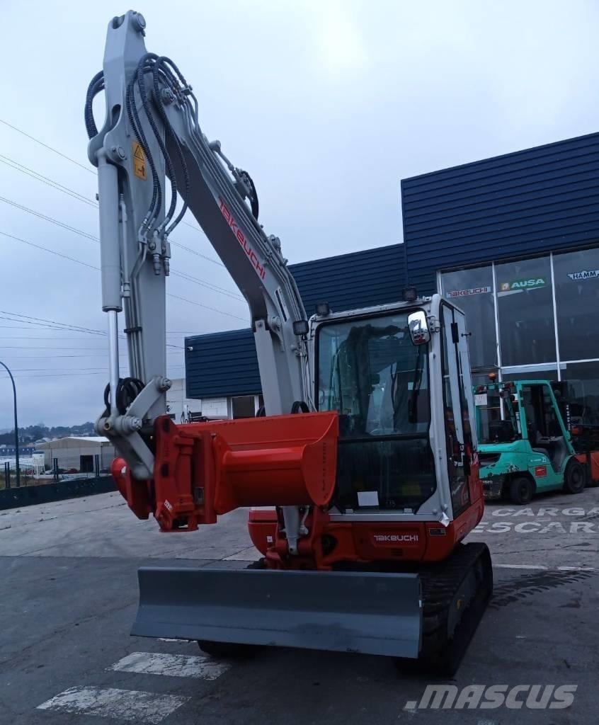Takeuchi TB 240 Mini bagri <7t