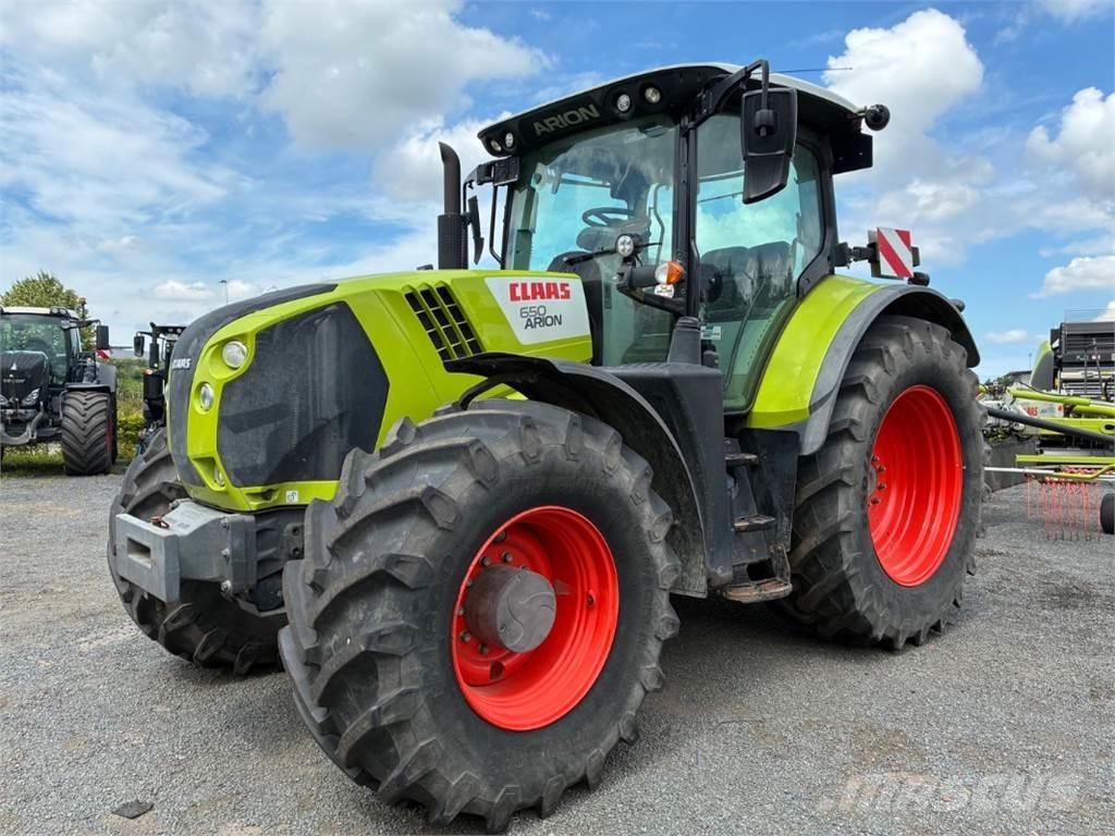 CLAAS ARION 650 Traktorji