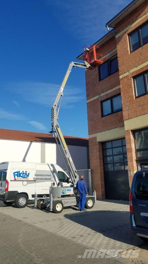 SkyJack SJKB 12 Zglobne dvižne ploščadi
