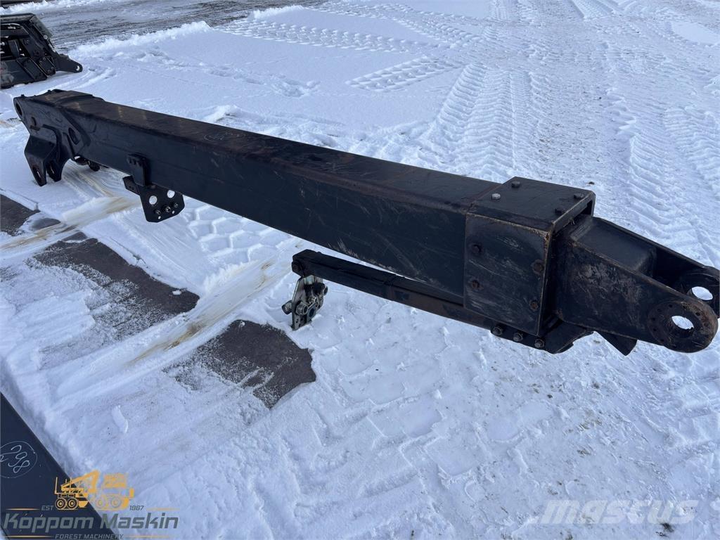 John Deere CH8 Dvigala za gozdne kombajne