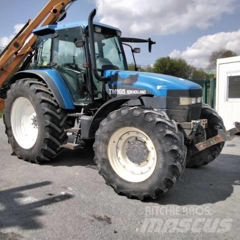 New Holland TM 165 Traktorji