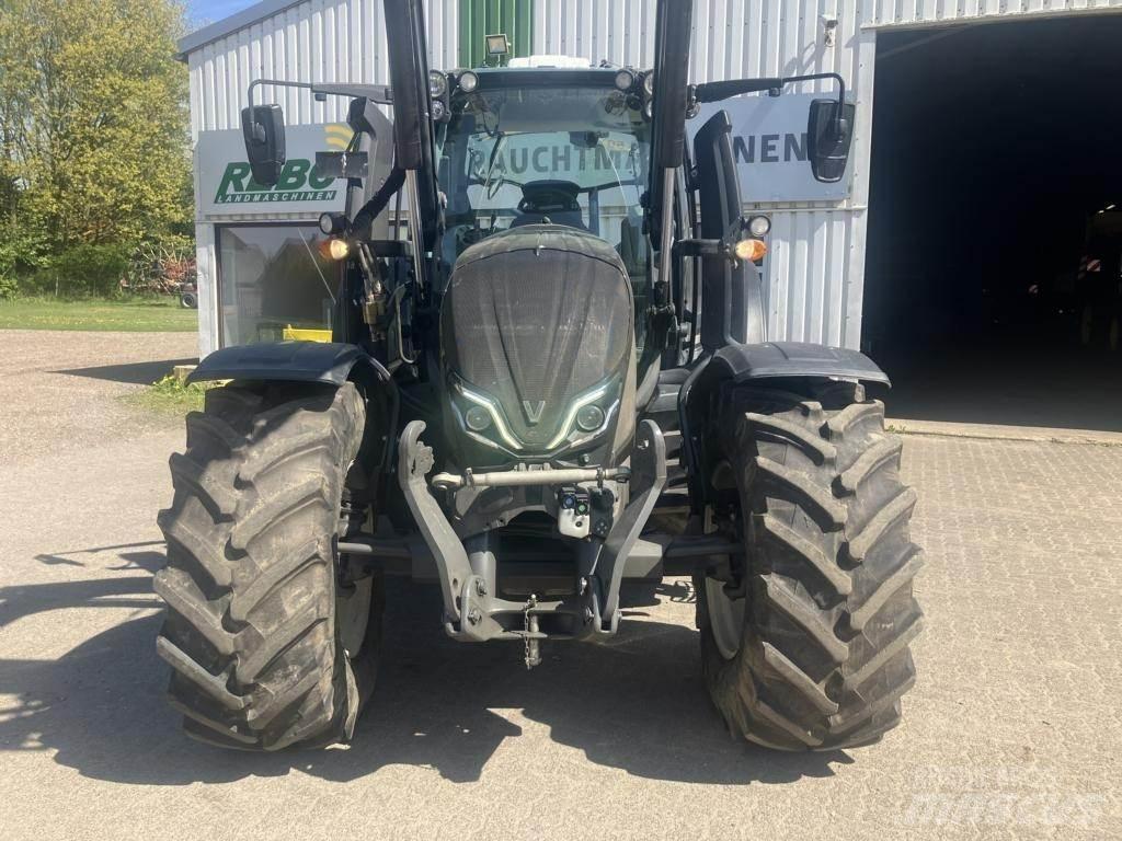 Valtra N 175 Traktorji