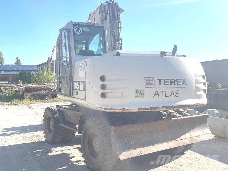 Atlas 1505 Bagri na kolesih